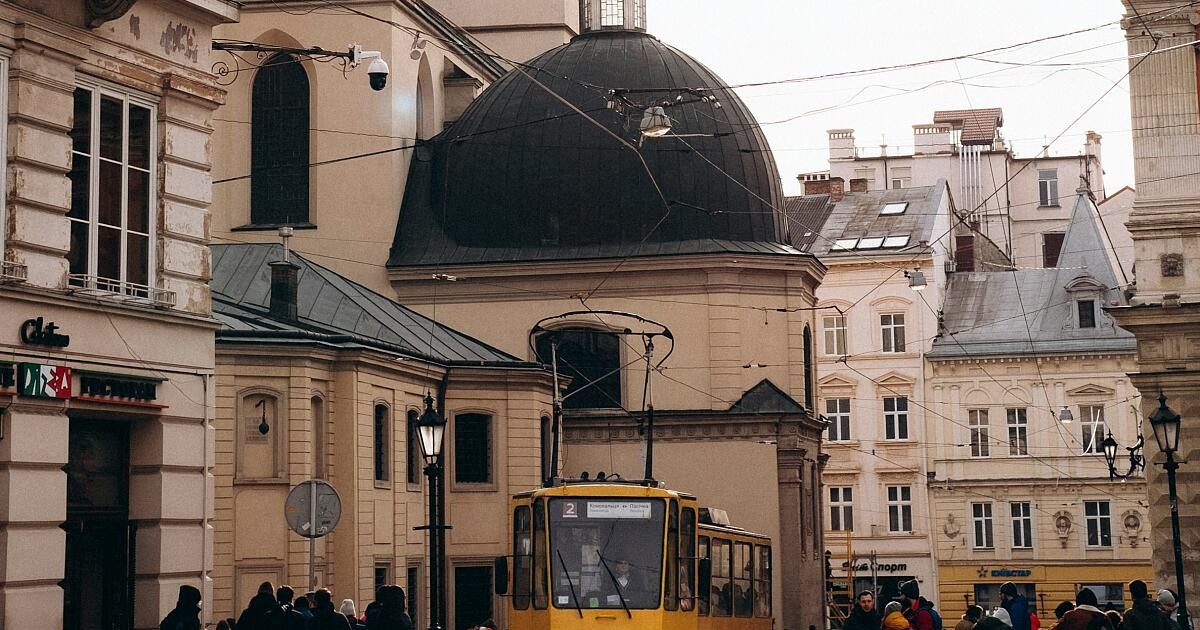«Тревожность словила». Как беларуске работается в украинском