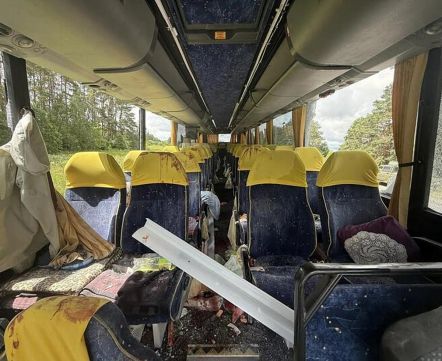 Чиновник объяснил, как автобус с детьми, попавший под обстрел в РФ, оказался «практически в прифронтовой зоне»