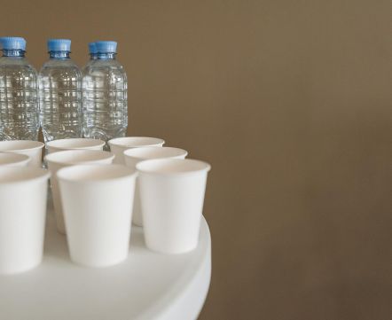 В Минске два заведения бесплатно раздают воду и напитки из-за аномальной жары