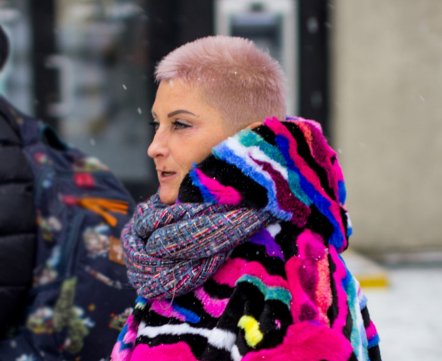 Уличная мода: леопардовый принт и кислотная шуба – кажется, в морозы минчане стали еще более стильными