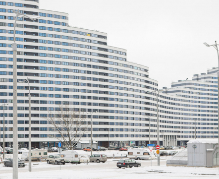 Большой фоторепортаж из «Минск-Мира» – это место, где очень, очень, о-о-очень много высотных домов