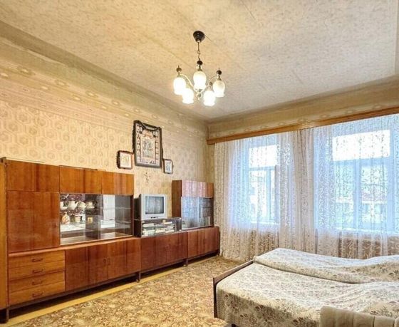Кватэры побач з замкамі і касцёламі: колькі каштуе жыллё ў гістарычных цэнтрах Гродна, Нясвіжа, Полацка і Пінска