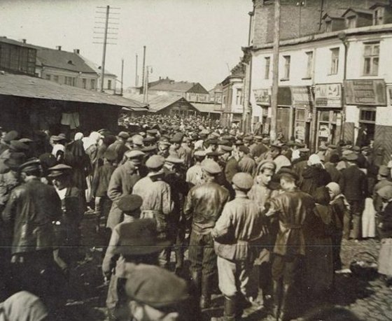 Фотошот: даже не верится – смотрите, каким был рынок на Немиге сто лет назад