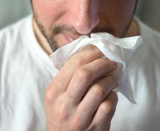 Как правильно остановить кровь из носа? А «скорую» нужно вызывать? Что делать, если такое бывает очень часто? Отвечает терапевт