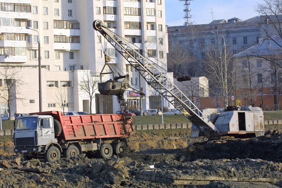 400 тонн ила и грязи в самом центре Минска – как выглядит осушенная .