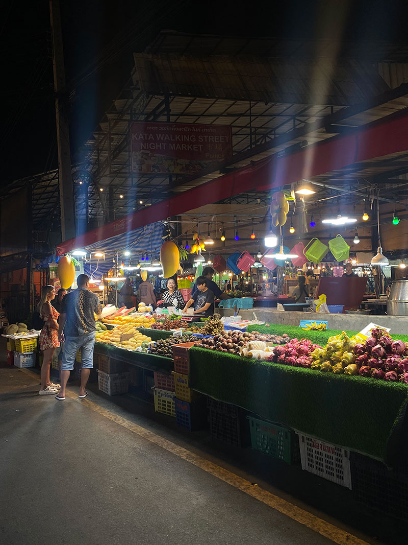 Ночной рынок на Пхукете
