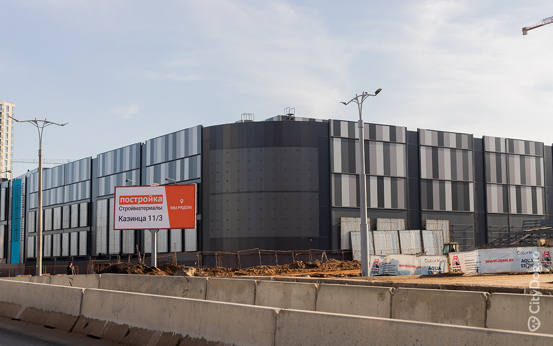 Строительство торгового центра Avia Mall («Авиа Молл») в Минске.