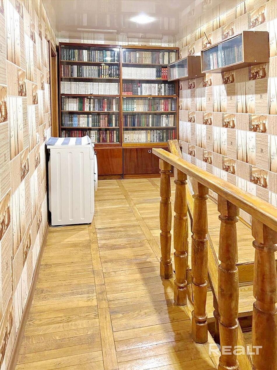 Двухуровневая трехкомнатная квартира в Заславле Беларусь.